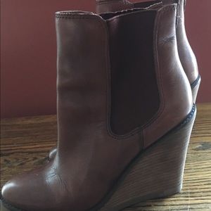 Lucky Brand cognac wedge booties